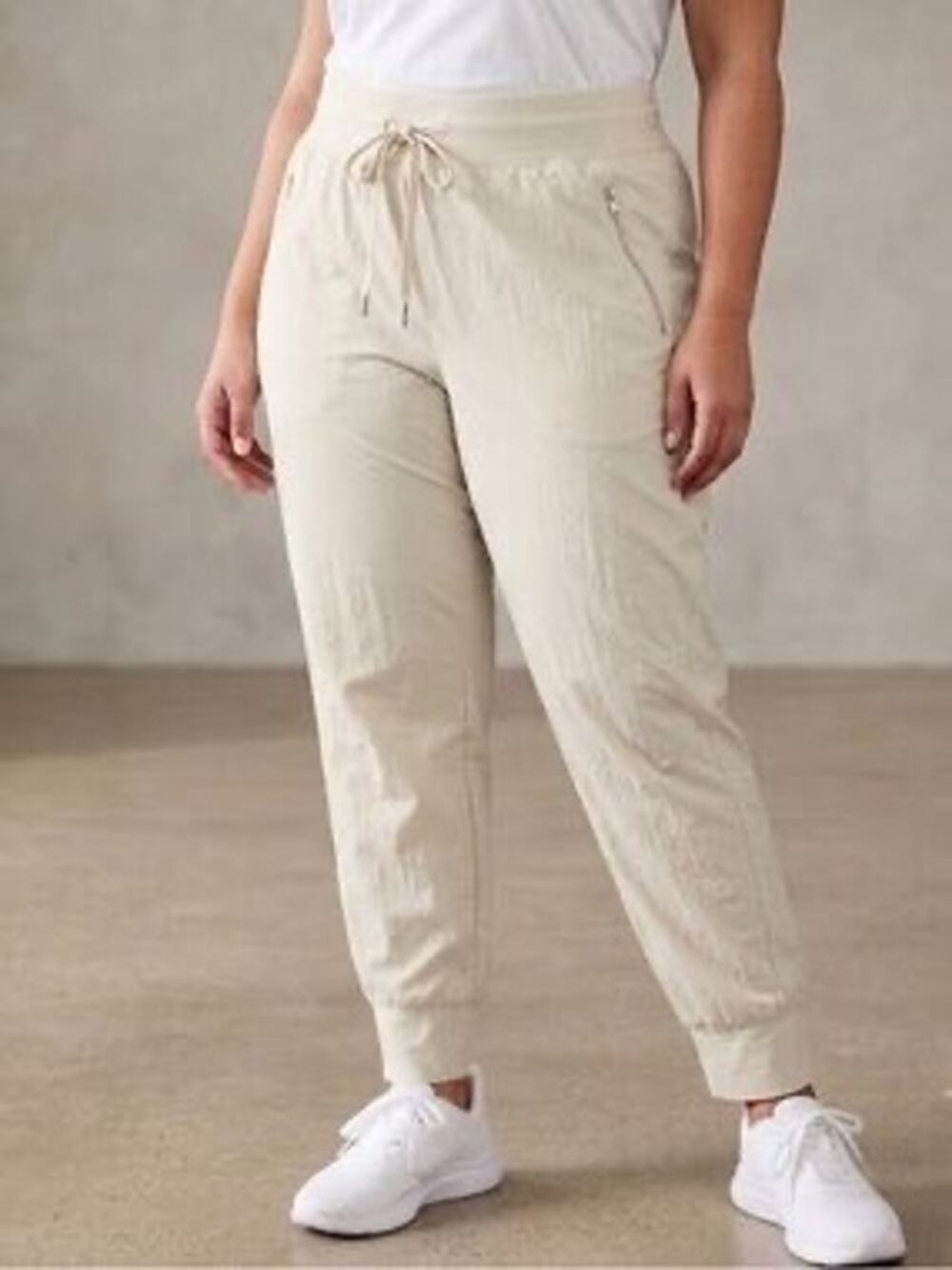 Athleta Trekkie North High Rise Jogger Off White Khaki Cream Athletic Pants 8